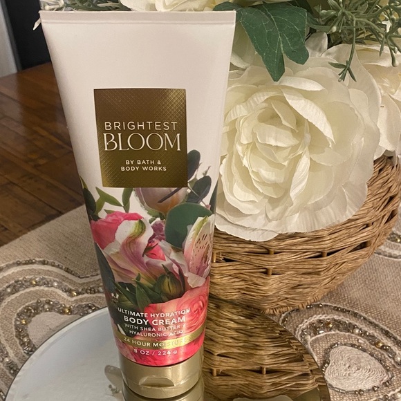 Bath & Body Works Other - Bath & Body Works Brightest Bloom Body Cream